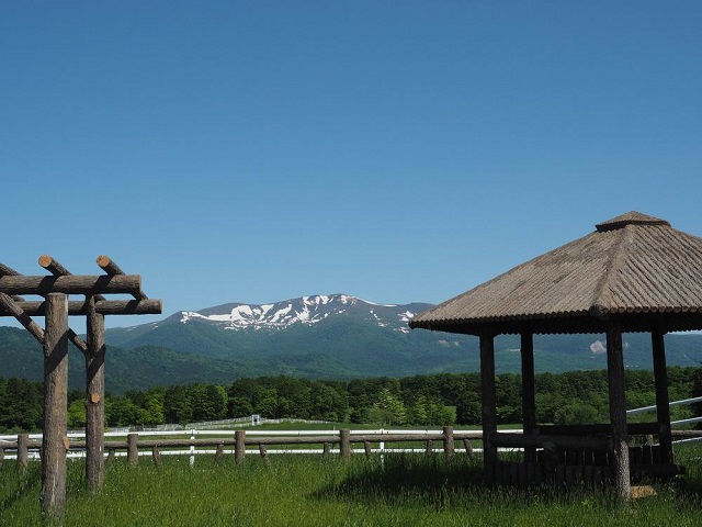 深山牧野の風景写真