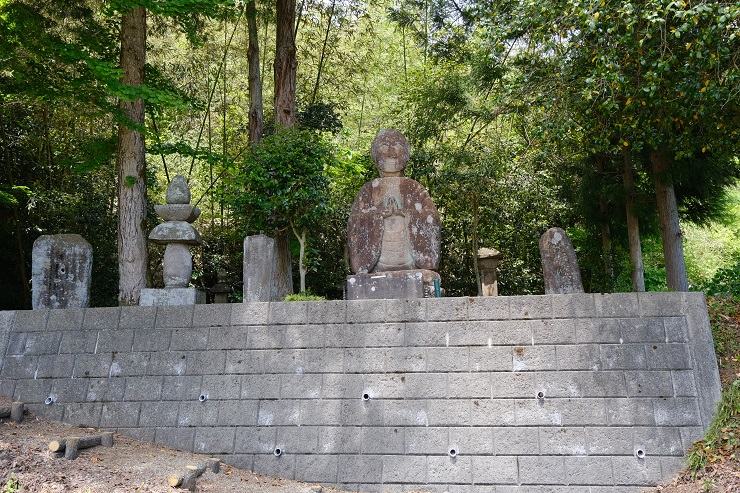茂庭綱元公の墓所の写真
