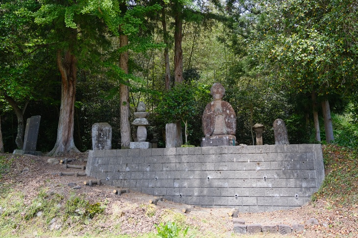 茂庭綱元の墓