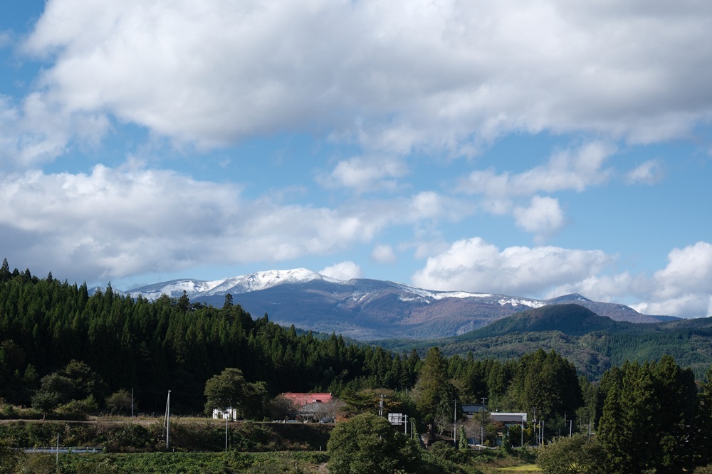 栗駒山の初雪の風景写真