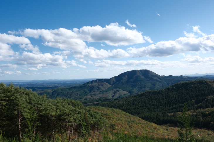 深山牧野の風景 