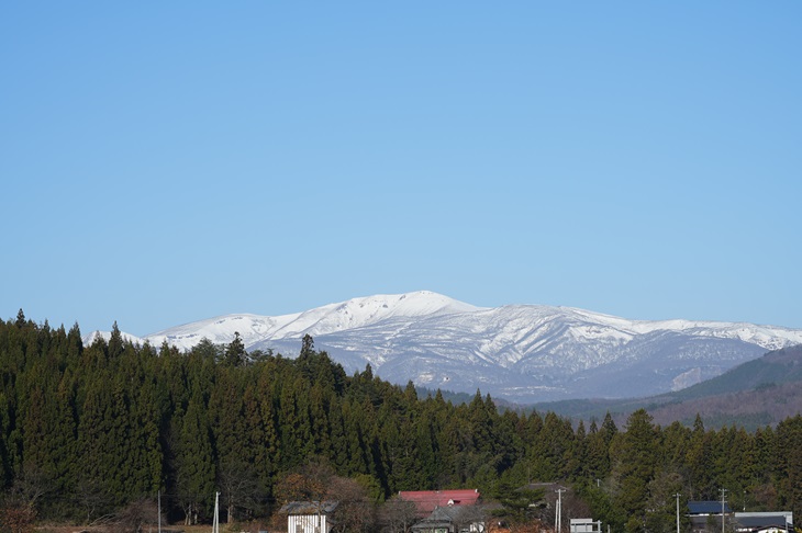 栗駒山の雪の風景写真